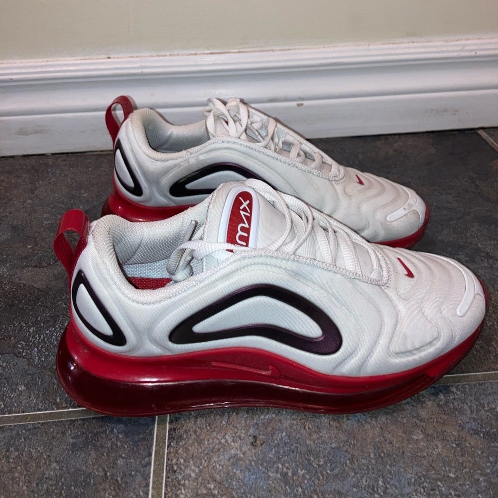 Women’s nike air max 720